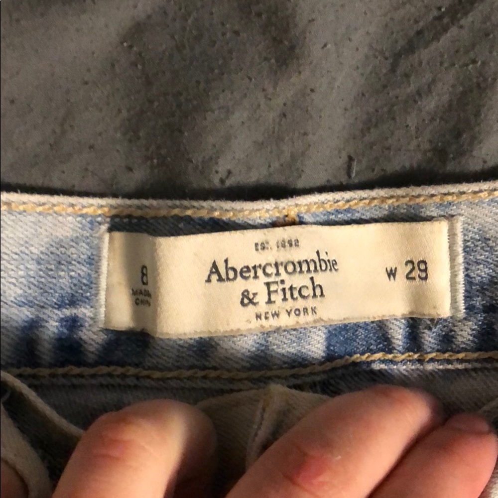 Shorts - Picture 3 of 3